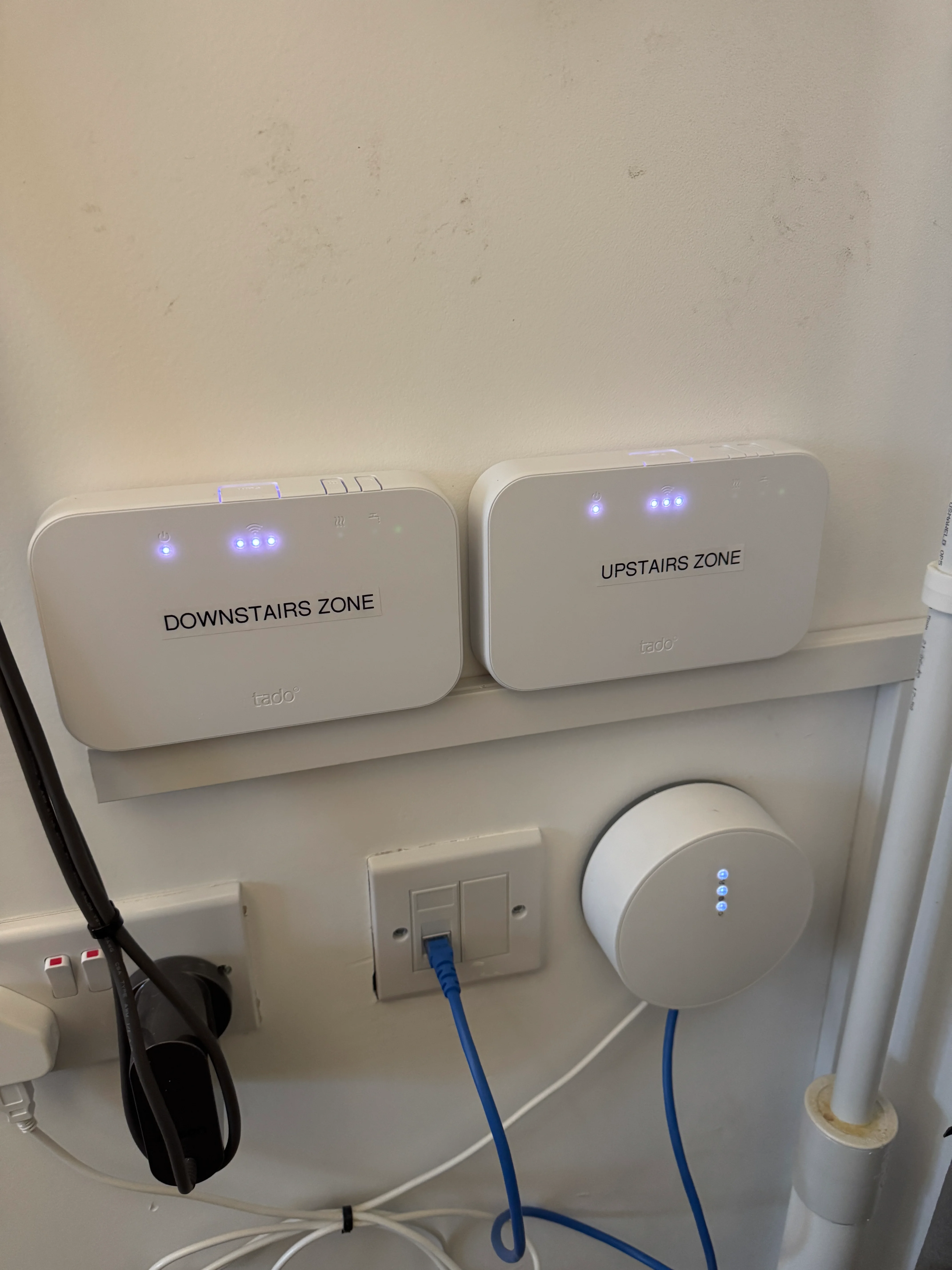 Smart thermostat installed by Entigen in a Kettering home